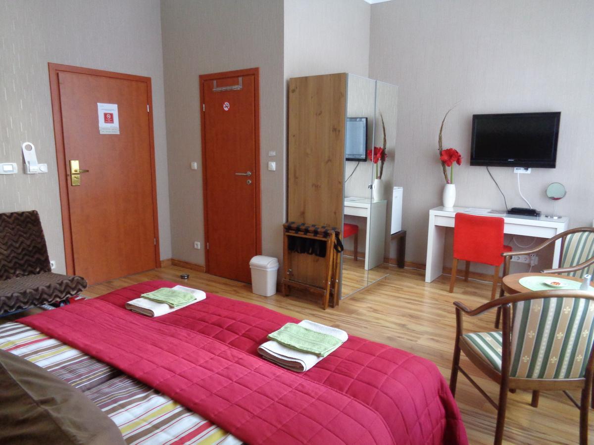 Budapest Guestrooms Exterior photo