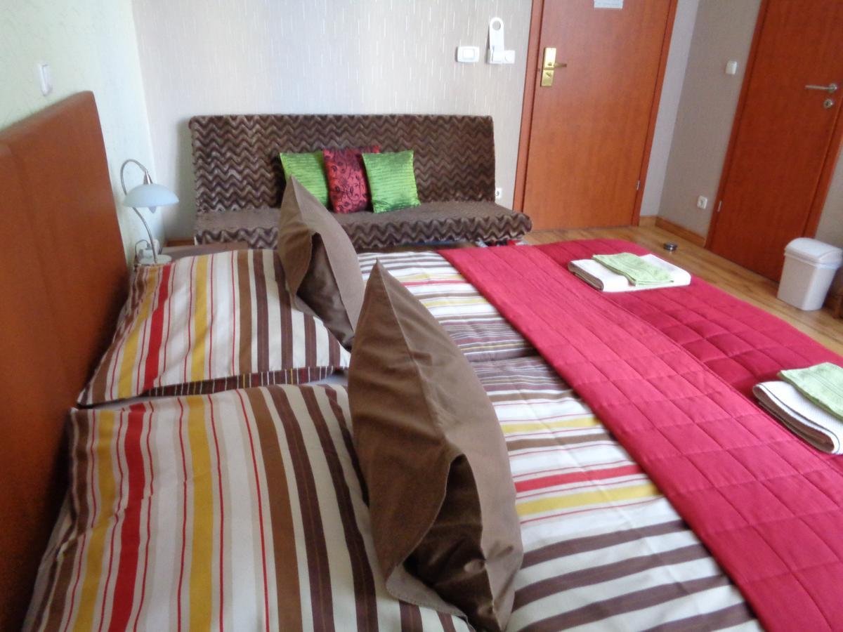 Budapest Guestrooms Exterior photo