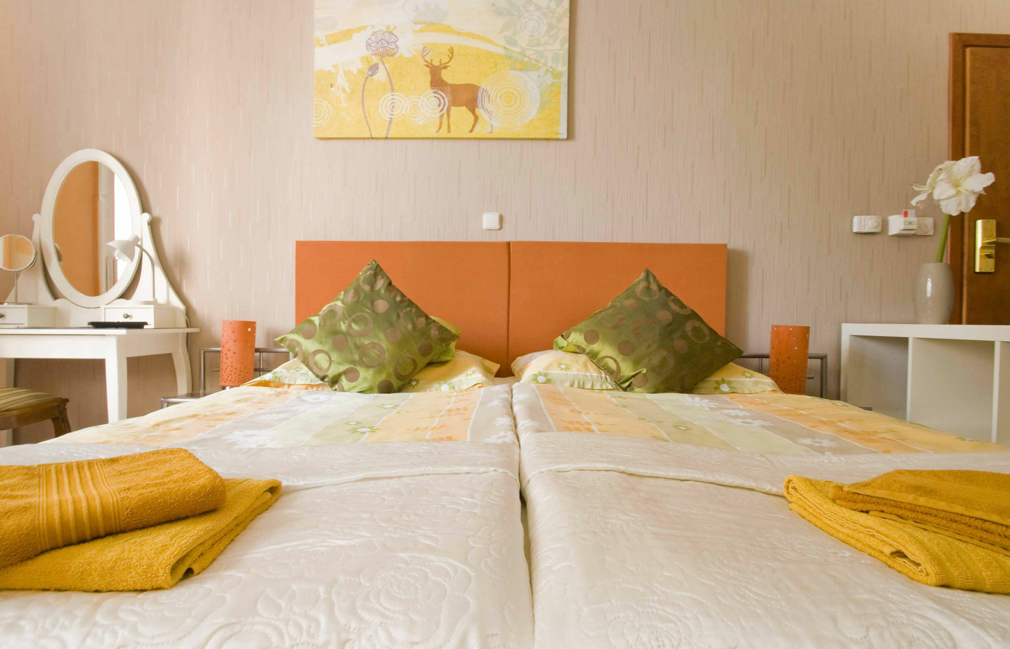 Budapest Guestrooms Exterior photo