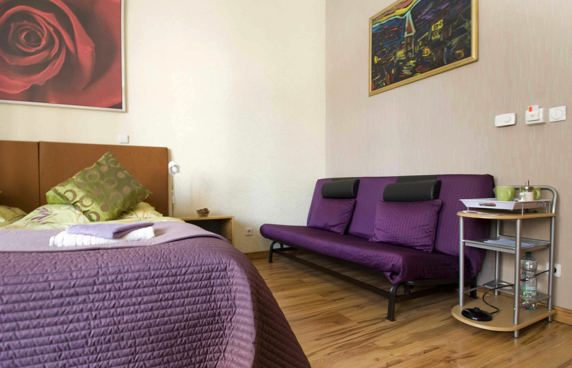 Budapest Guestrooms Exterior photo